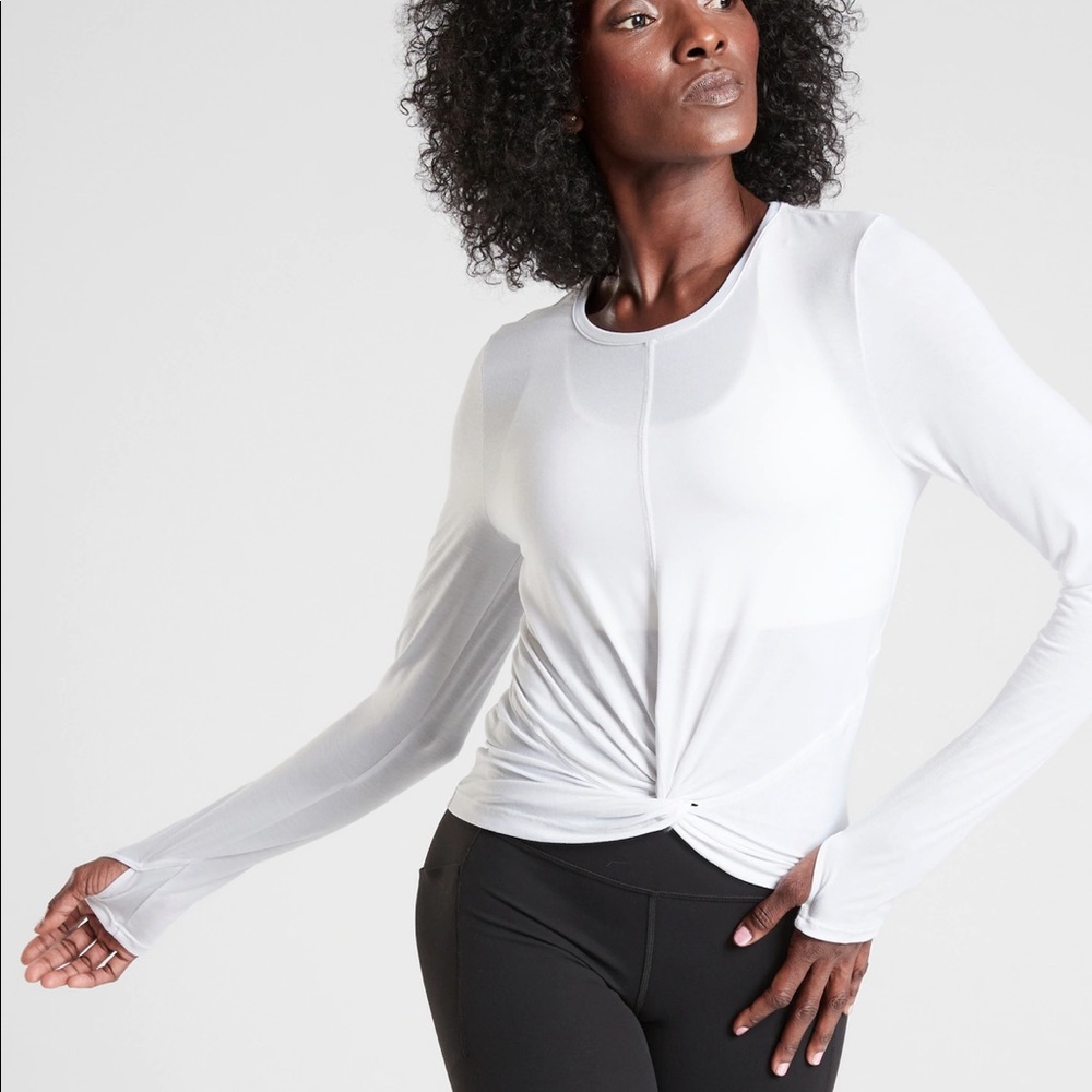 Athleta Essence Twist Top